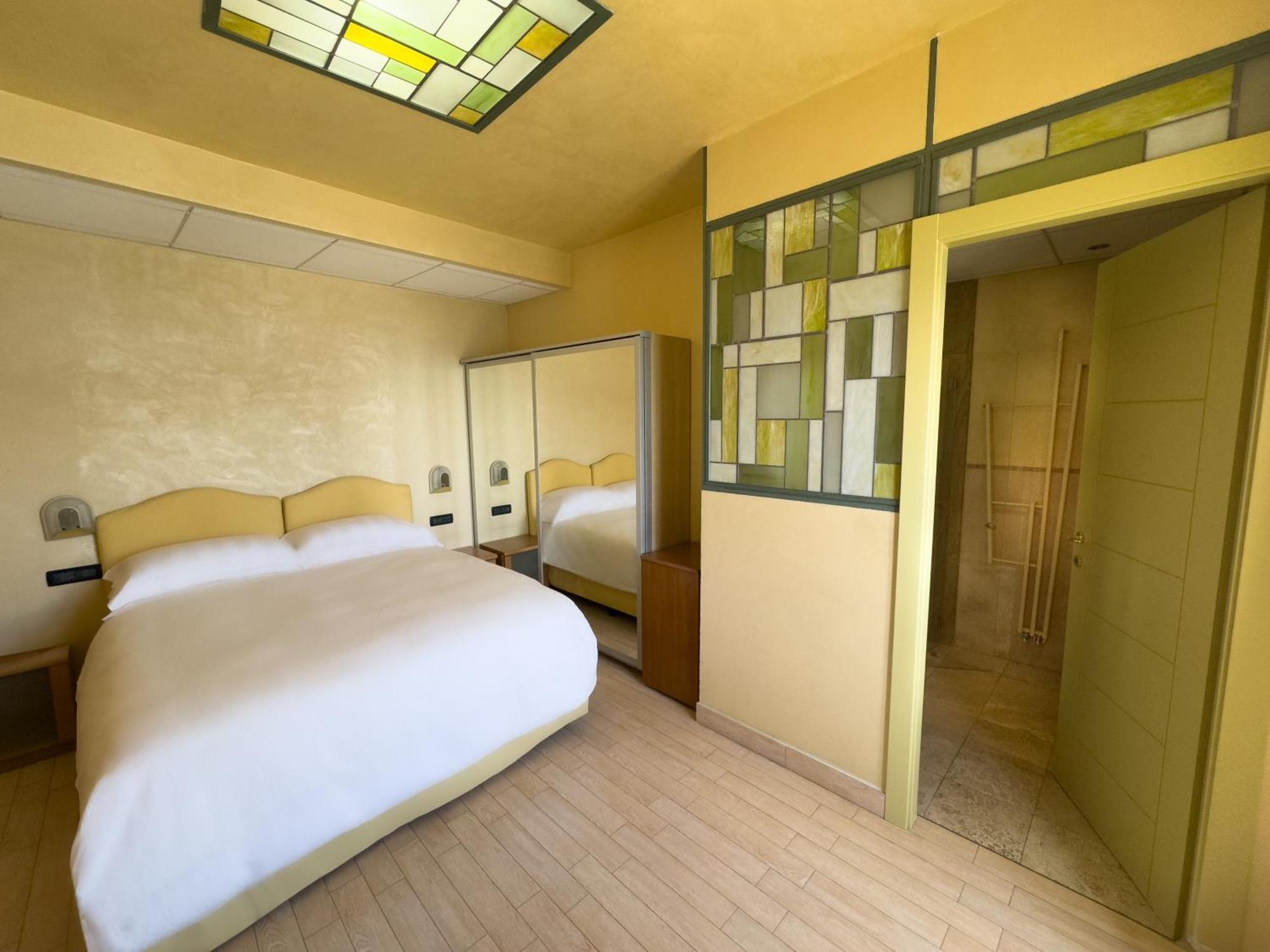 Jasmin Charme Hotel Diano Marina Kültér fotó